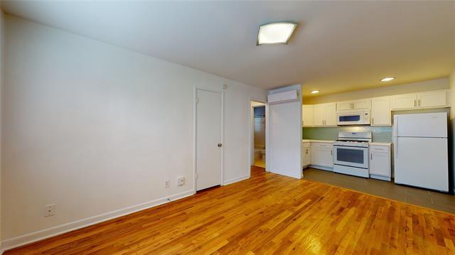 Photo - 2405 Abrams Rd Unidad A1