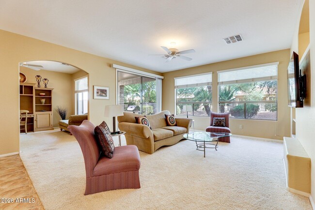 9746 E Coopers Hawk Dr