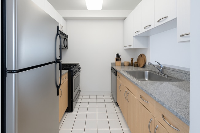 142 E 30th St Unit 2A