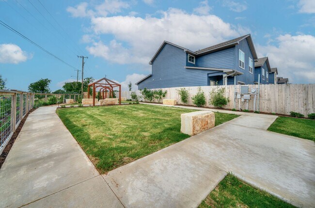 Photo - 8434 Adelaide Dr