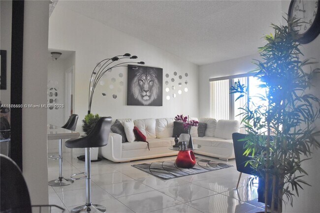 Photo - 10610 SW 158th Ct Unit 305