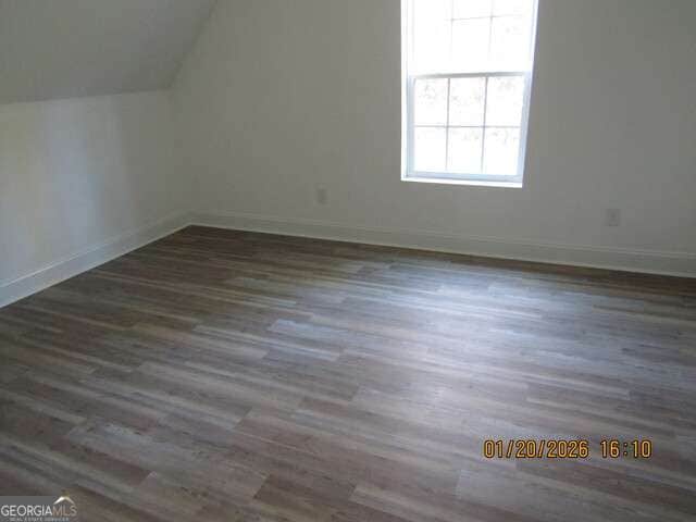 Photo - 512 Juniper Way