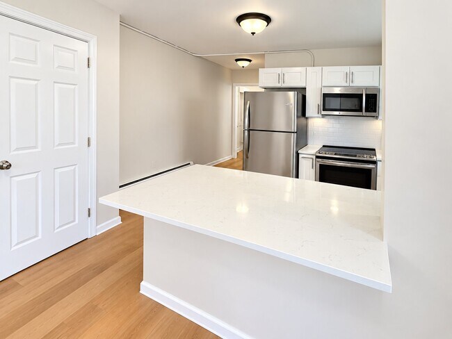 290 Washington St Unit 10