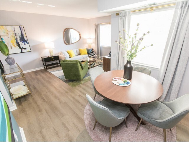Crofton Village Apartments