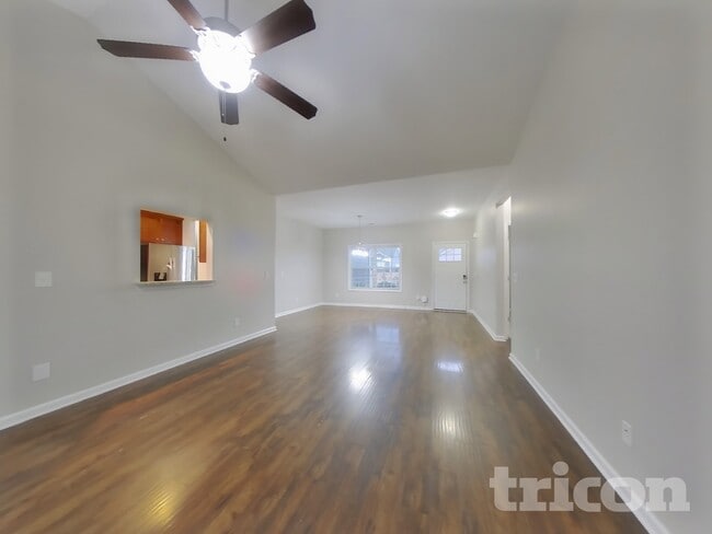 Photo - 809 Ellyson Dr