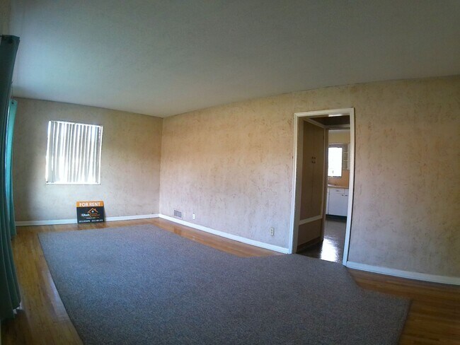 Photo - 1056 36th St Unidad A