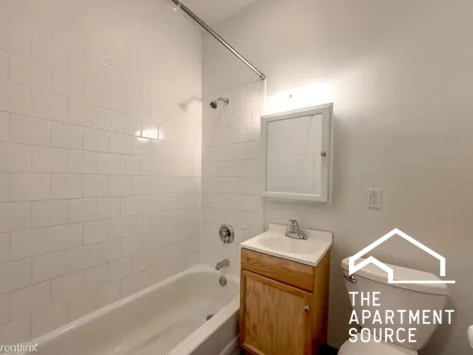 Photo - 3959 W Irving Park Rd Unit 307