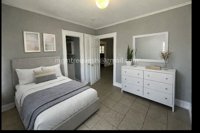 Photo - 331 N 5th St