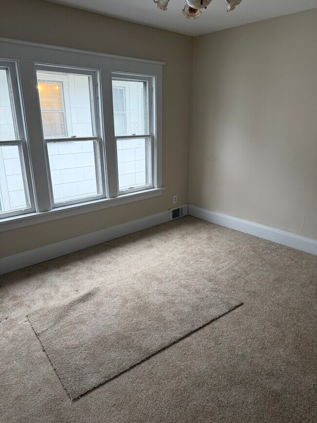 Photo - 75 Shoshone St Unit Upper