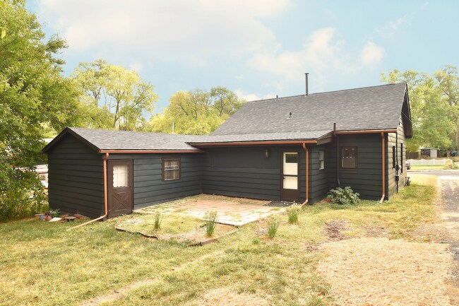 Photo - 1431 E Rouse Ave