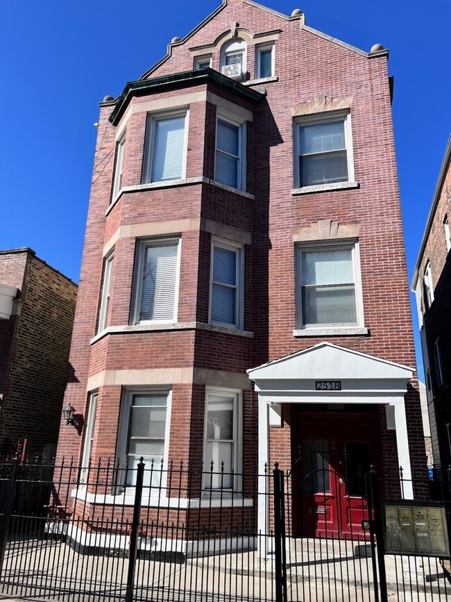 Building Photo - 2518 S St Louis Ave Unit 2F Rental