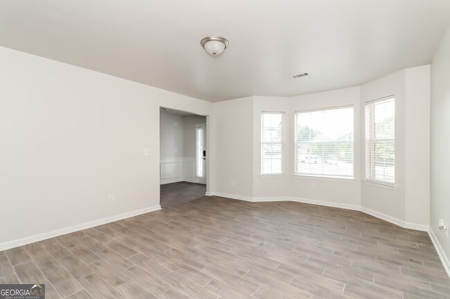 Photo - 2774 Elkmont Ridge SW