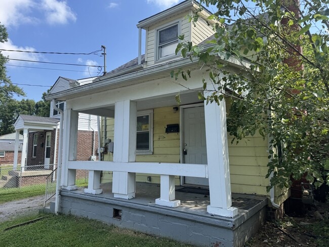 Photo - 712 Florence Ave