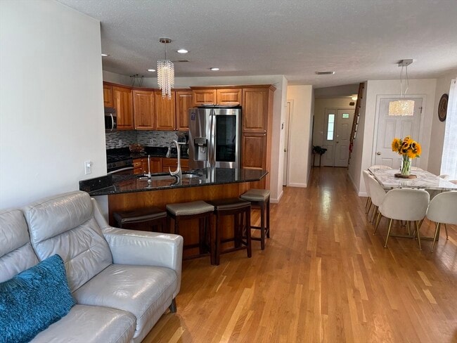 Photo - 319 Farrwood Dr