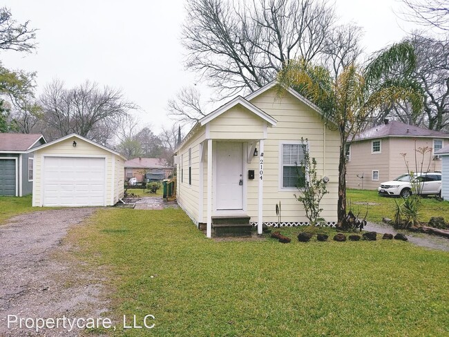 1 br, 1 bath House - 2104 N Galveston Ave. - 1 br, 1 bath House - 2104 N Galveston Ave.