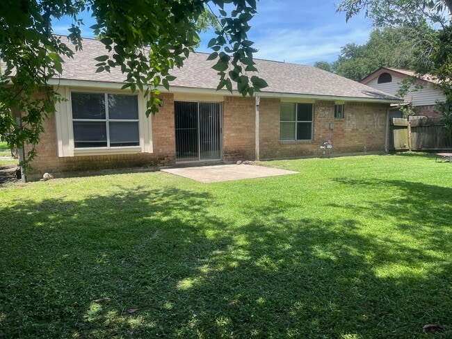 Photo - 14619 Wind Lawn Dr