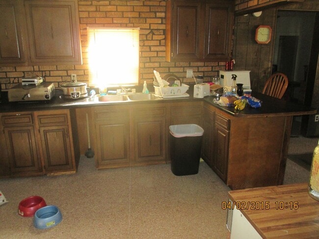 Photo - Available Immediately!  Spacious 1 bedroom house