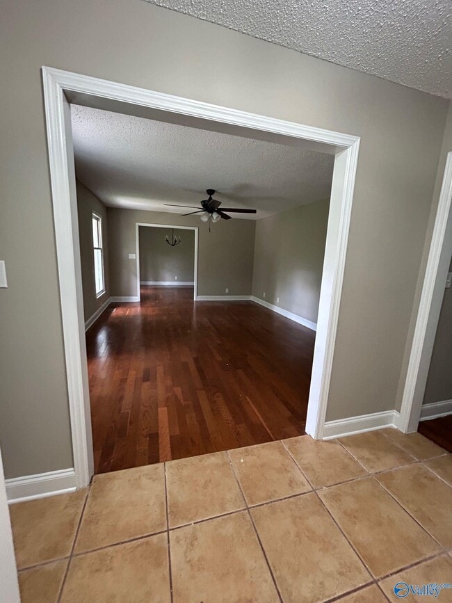 Photo - 153 Jacque-Jim Dr