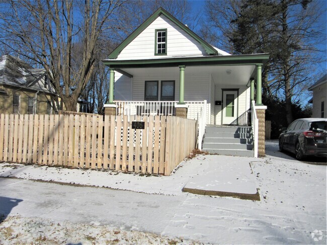 Building Photo - 406 W Vine St Rental