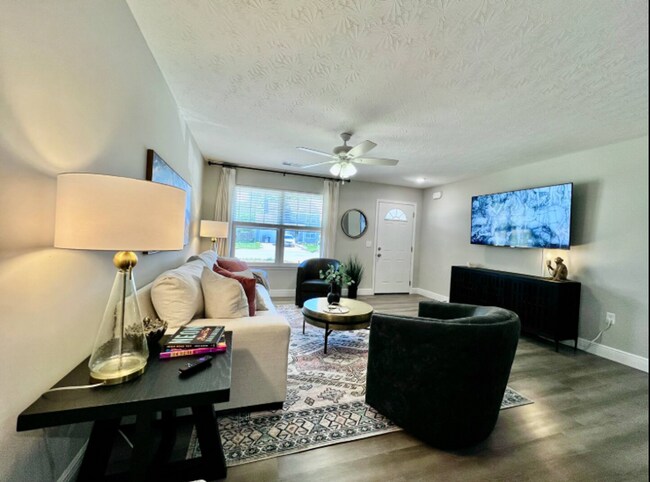 109 Southwind Blvd