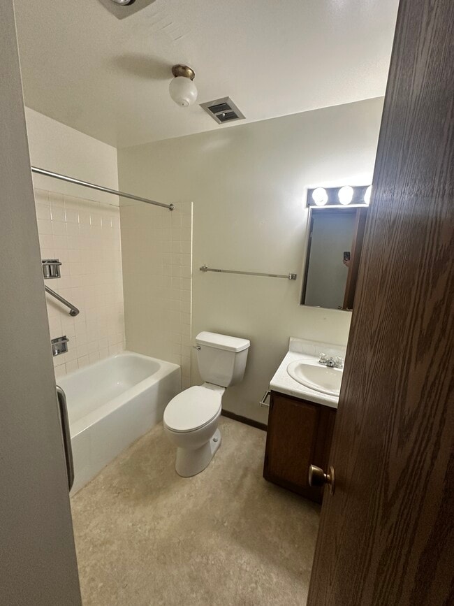 Midtown Village Apartments
