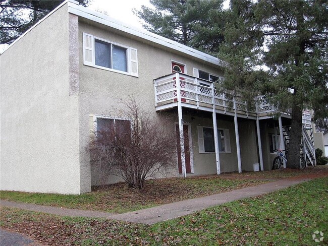 Building Photo - 545 Birchcrest Dr Unit #2 Rental