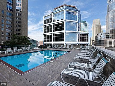 Building Photo - 433 S 7th St Unit 1913