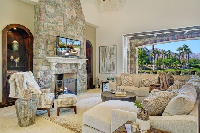 Photo - 53299 Via Palacio