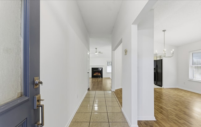 Photo - 8510 Majestic Oaks Dr S