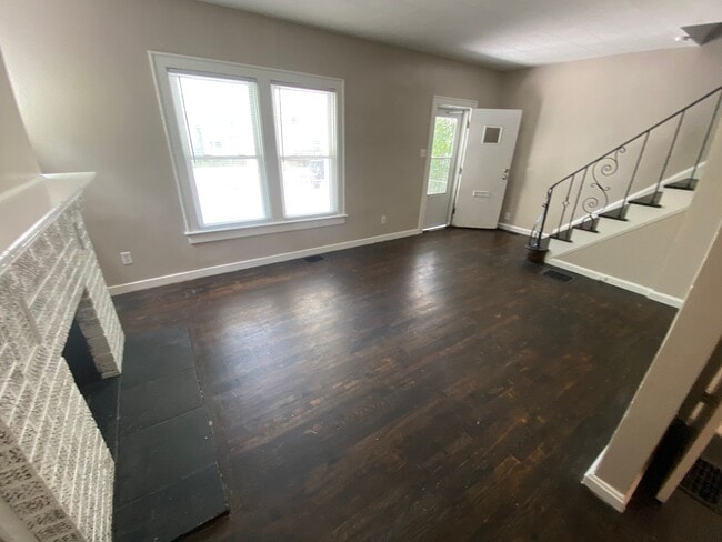 Photo - 428 E Lane Ave Unit 428 E Lane Ave (Entire )