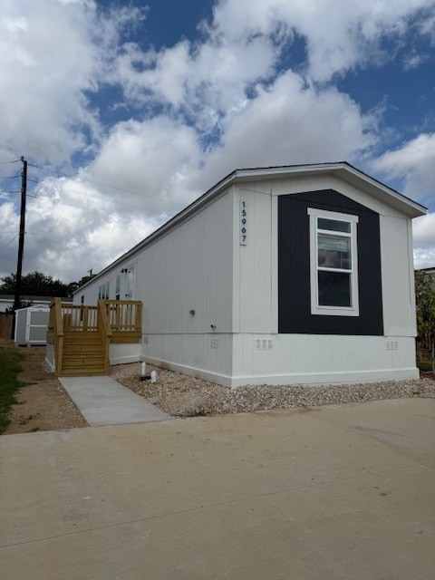 Building Photo - 15967 S Flores St Rental