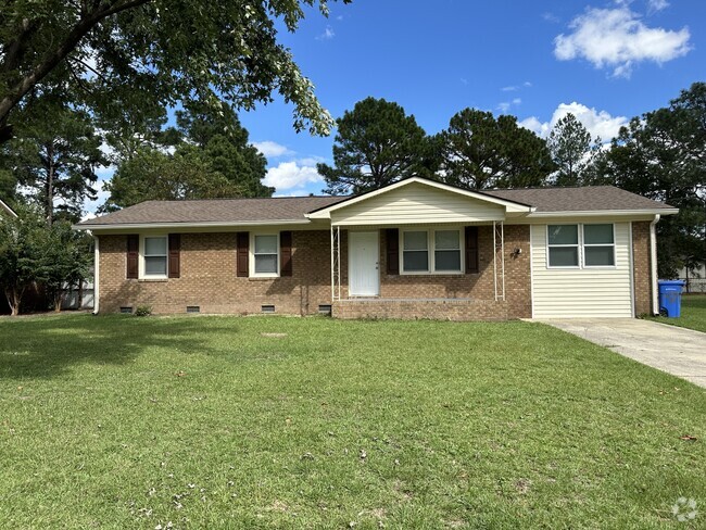 Building Photo - 929 Hollydale Ln Rental