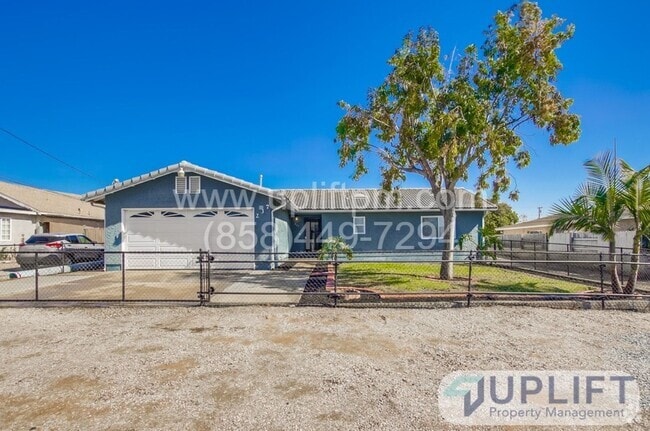 Building Photo - 6BD/3BA Beautiful home in Chula Vista