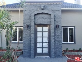Photo - 8538 N W Knoll Dr