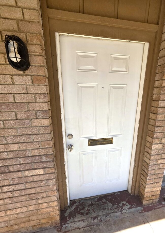 Photo - 3746 N Nicklas Ave Unidad 3746