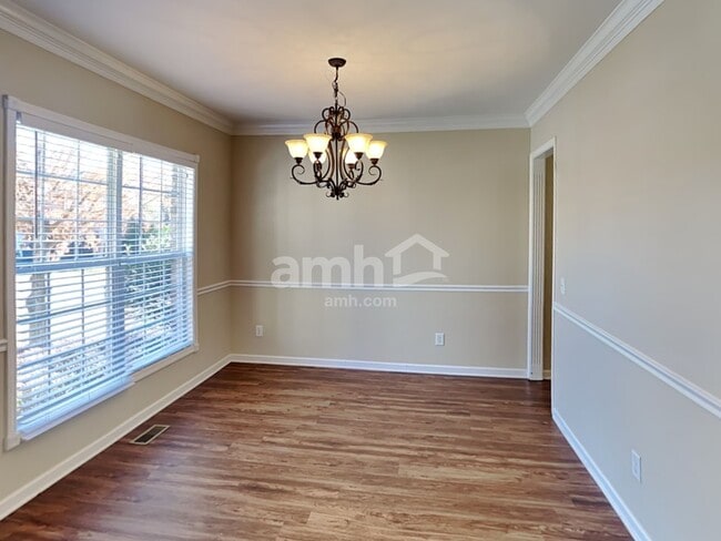 Photo - 116 Ruland Cir