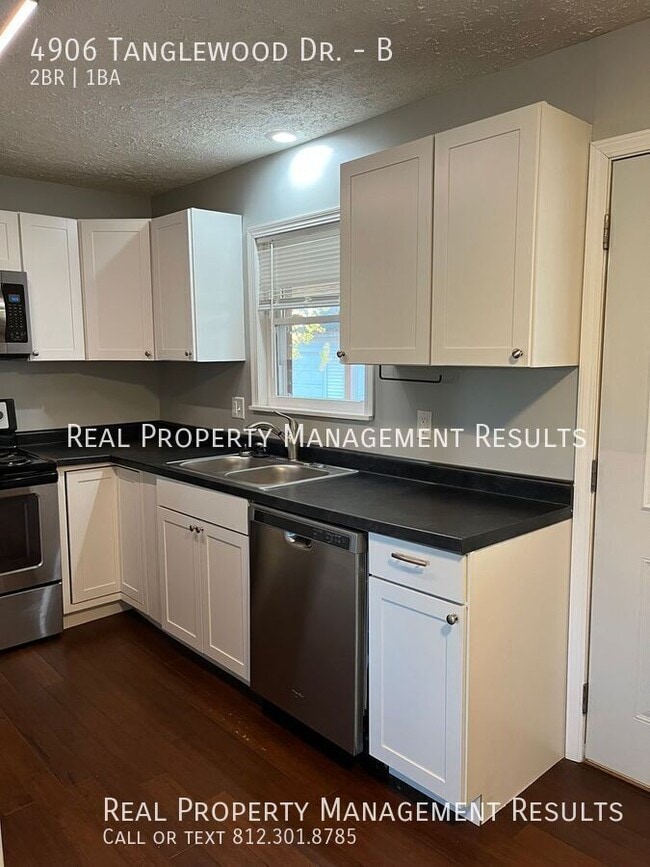 Photo - 4906 Tanglewood Dr Unit B