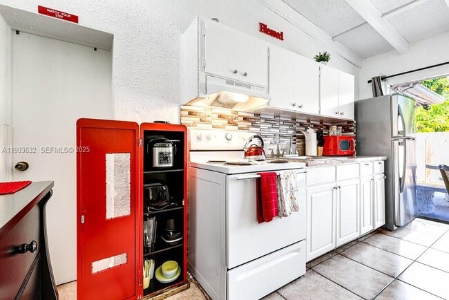 Photo - 2019 Fletcher St Unit 4