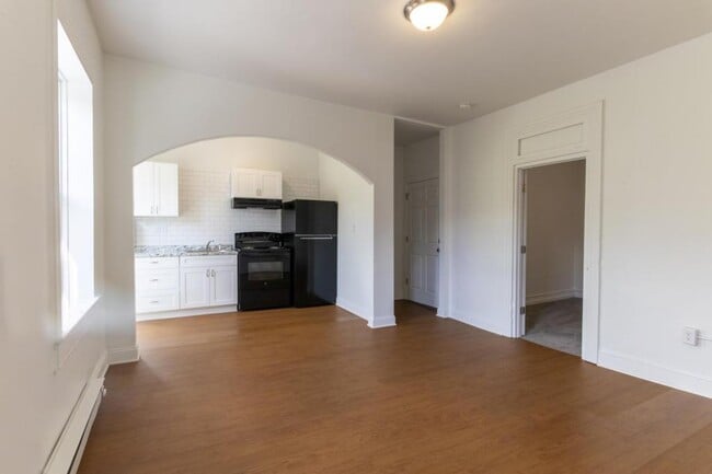 Photo - 529 Cumberland St