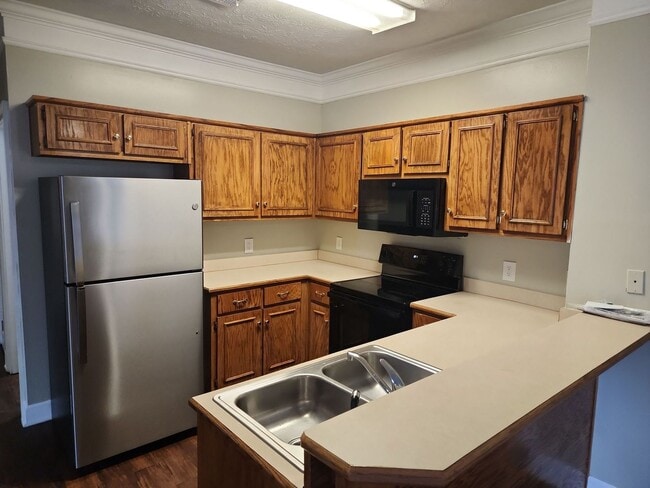 Photo - Prime North Columbus Location – 3 Bedrooms, 2 Baths - COMING SOON!