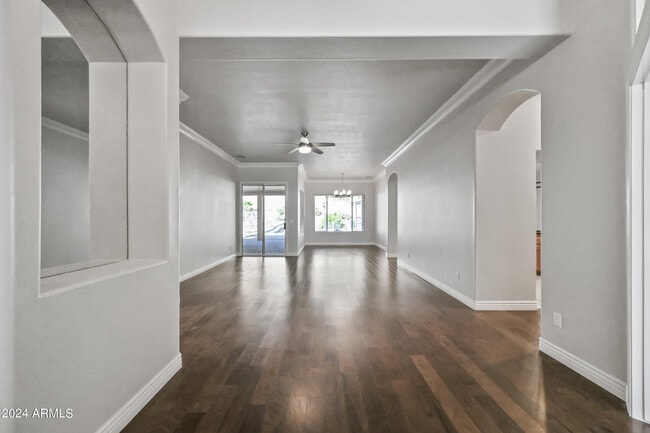 Photo - 6520 W Robin Ln