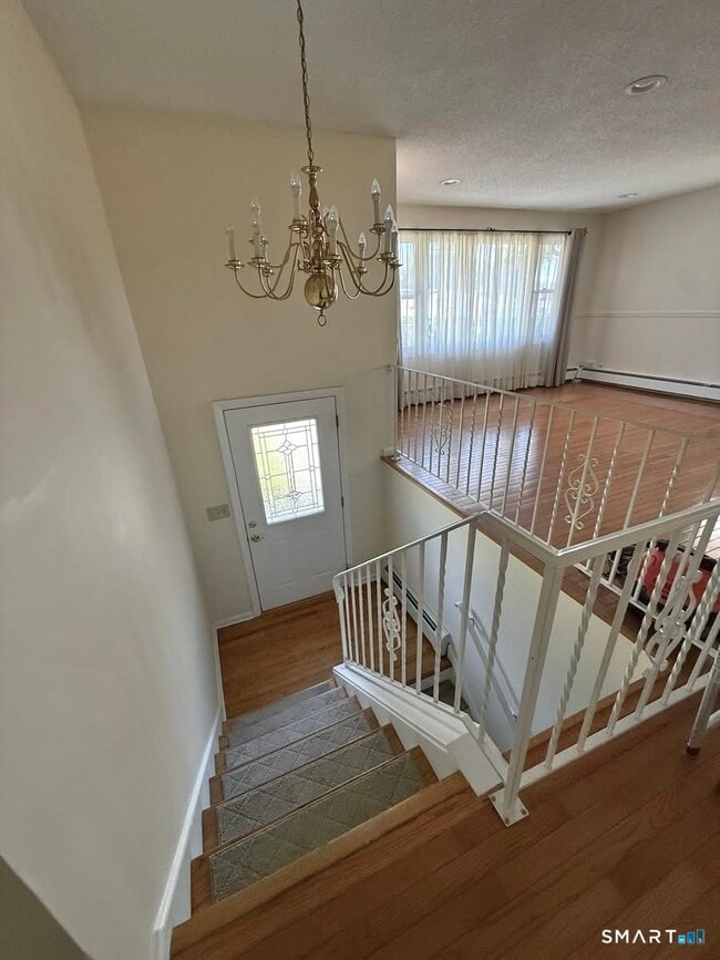 21 Cheryl Dr