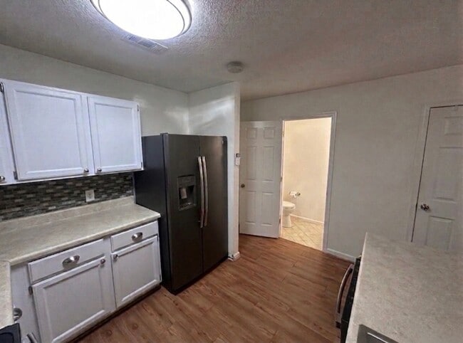 Photo - 2 Bedroom, 1.5 Bathroom Townhome in Durham