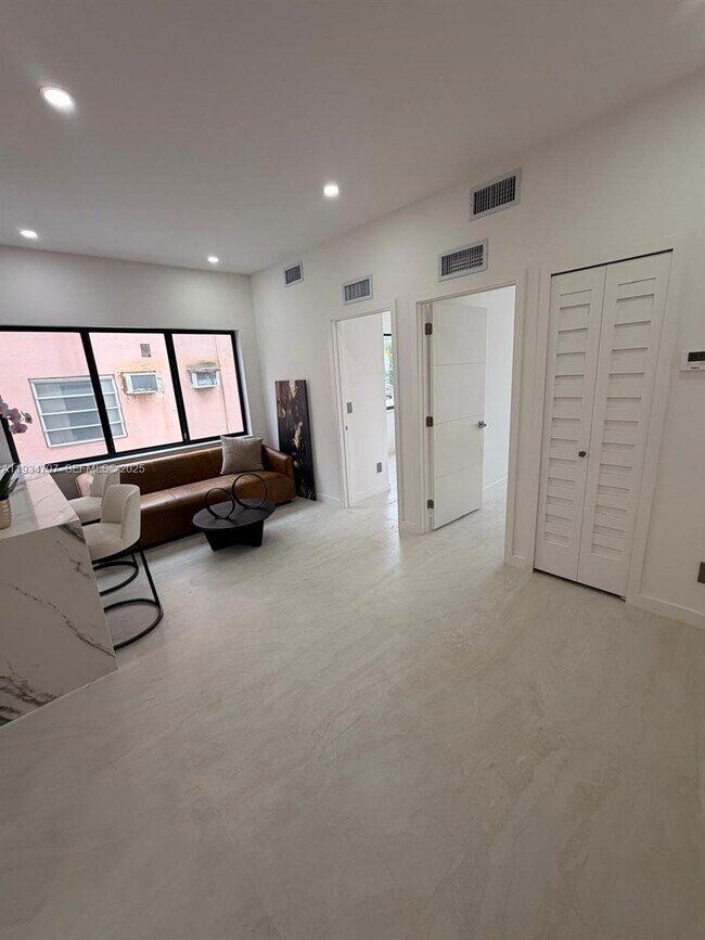 Photo - 2436 SW 7th St Unit 1