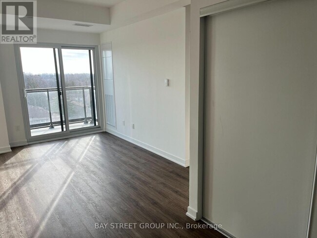 Photo - 4569 Kingston Rd