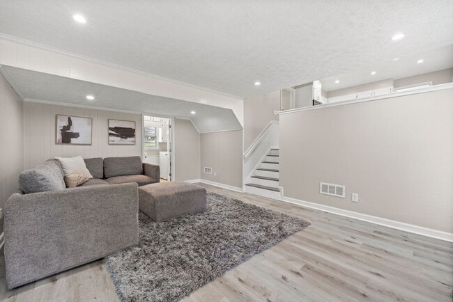 Photo - 673 Fairfield Drive Unit ID1019257P