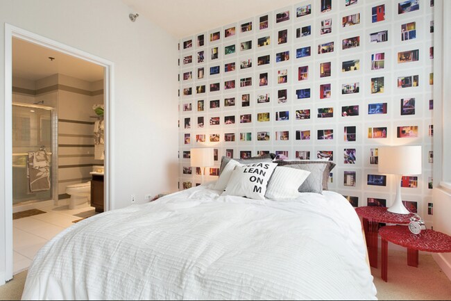 Photo - 203 N Wabash Ave