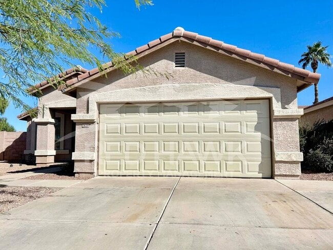 Photo - 3623 N 104th Dr