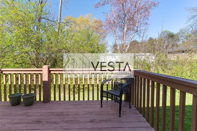 Photo - 16 Fortunate Dr