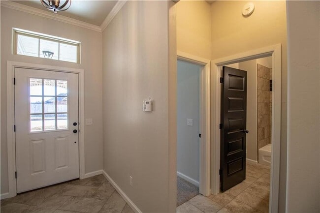 Photo - 813 NW 188th St